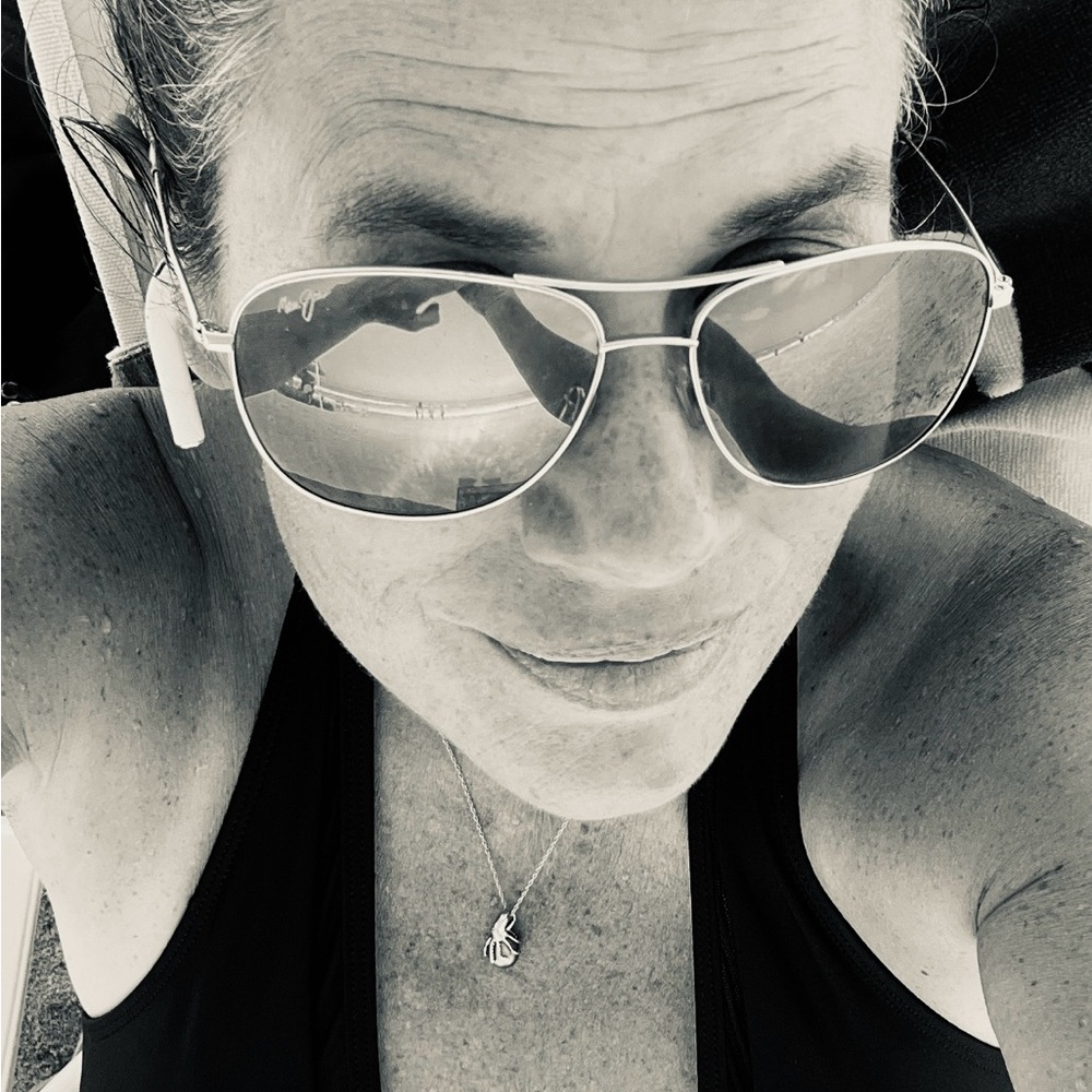 Meet your Posher, Helen